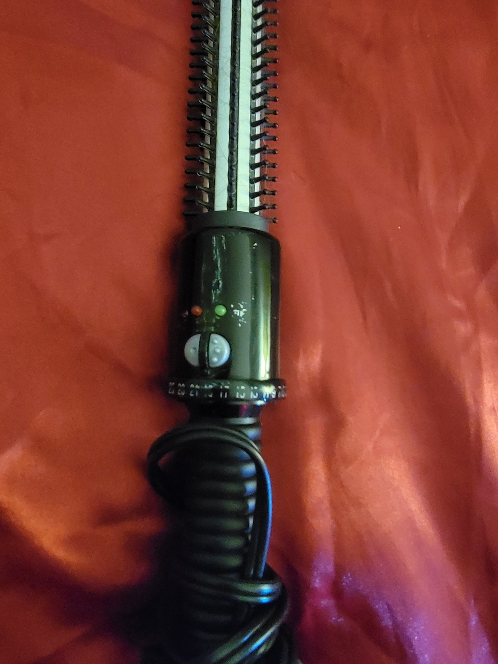 Heated Rotating Hair Brush Styler – Black